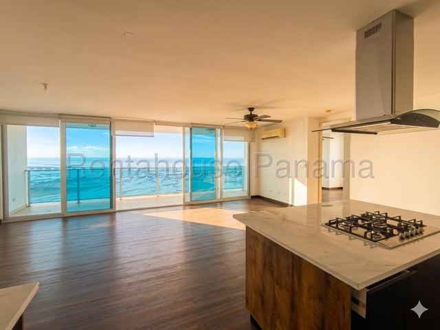 Apartamento Frente al Mar en Coco del Mar | 3 Recámaras | 200 m² — foto 17