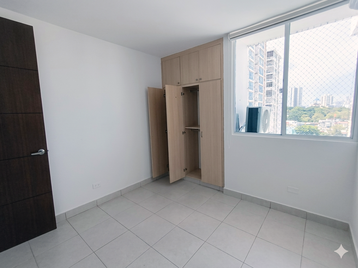 ALQUILER DE APARTAMENTO 3 RECAMARAS EN SAN FRANCISCO — foto 14