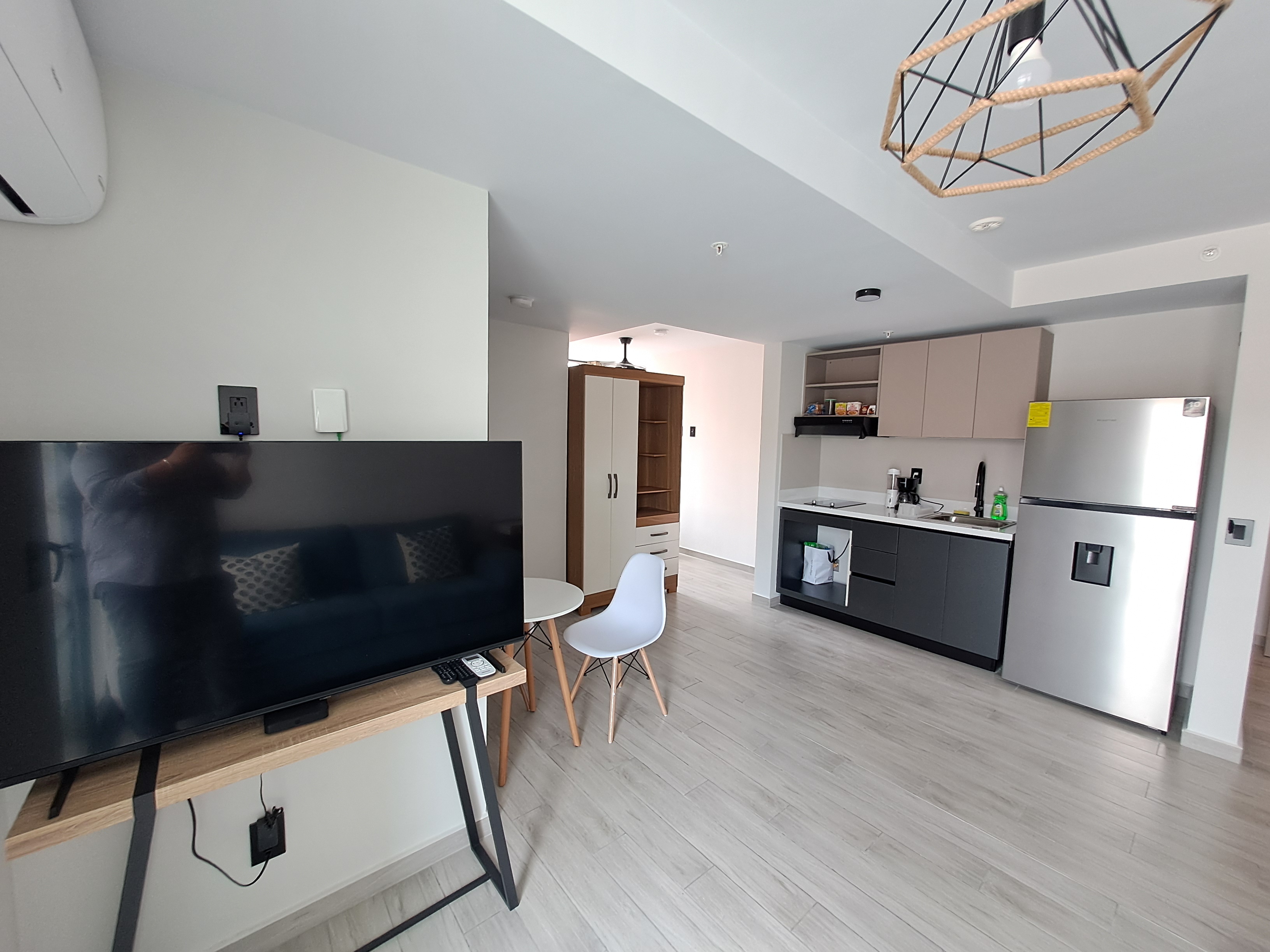 Apartamento en alquiler amoblado en bella vista - PH Alexa — foto 3