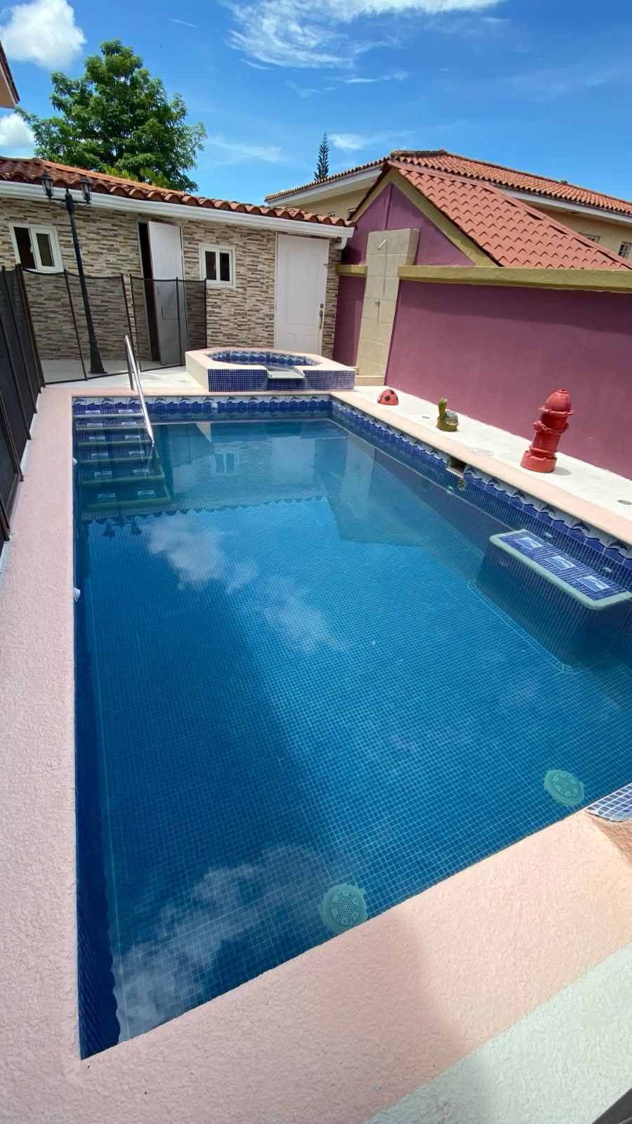 PH Villa Alta - Casa con area social tipo resort en Brisas del Golf — foto 15